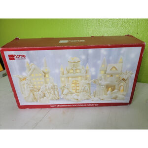 JC Penny Home Collection Town of Bethlem Ivory Bisque Nativity Complete In Box
